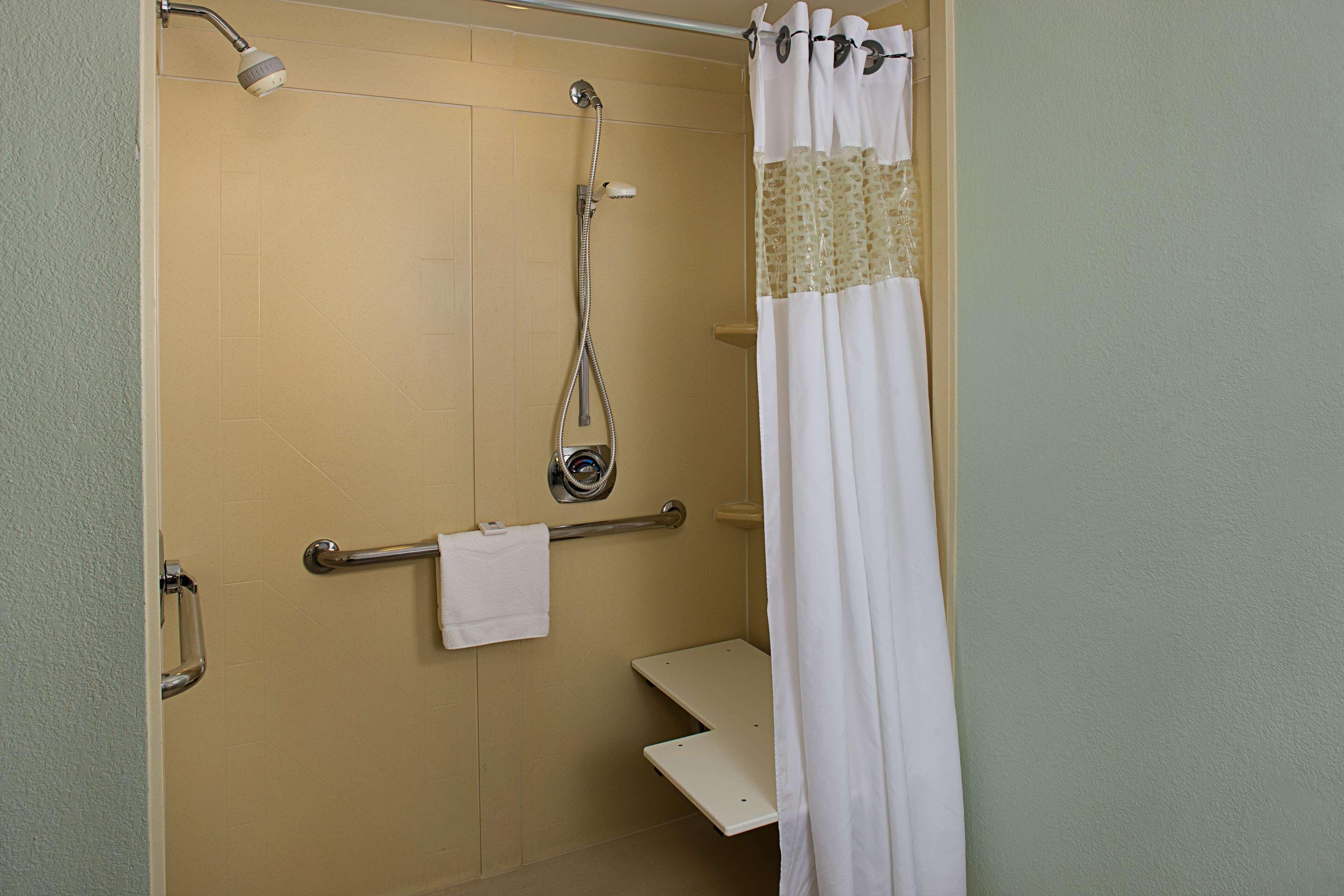 Hampton Inn Naples-Central Kültér fotó
