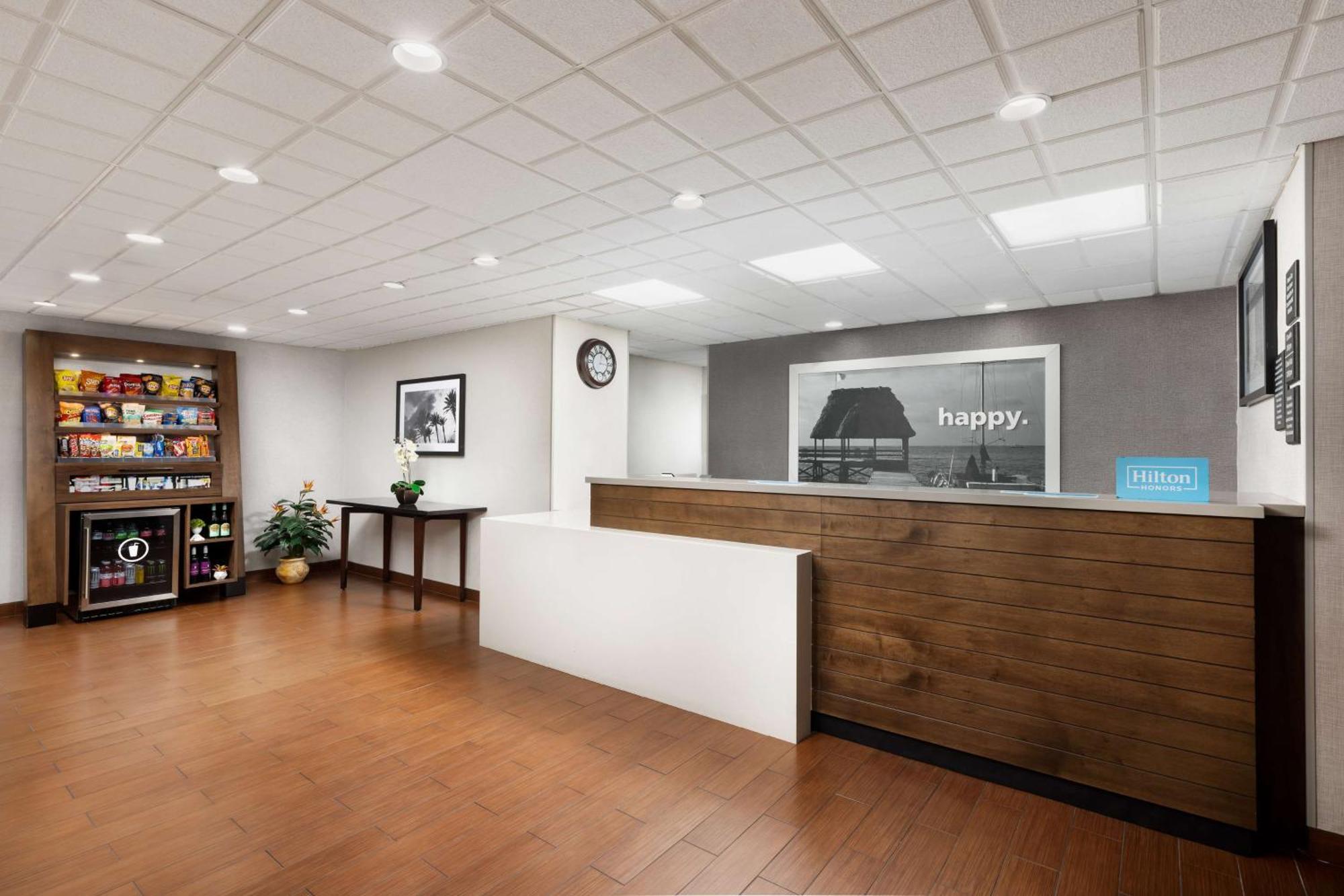 Hampton Inn Naples-Central Kültér fotó